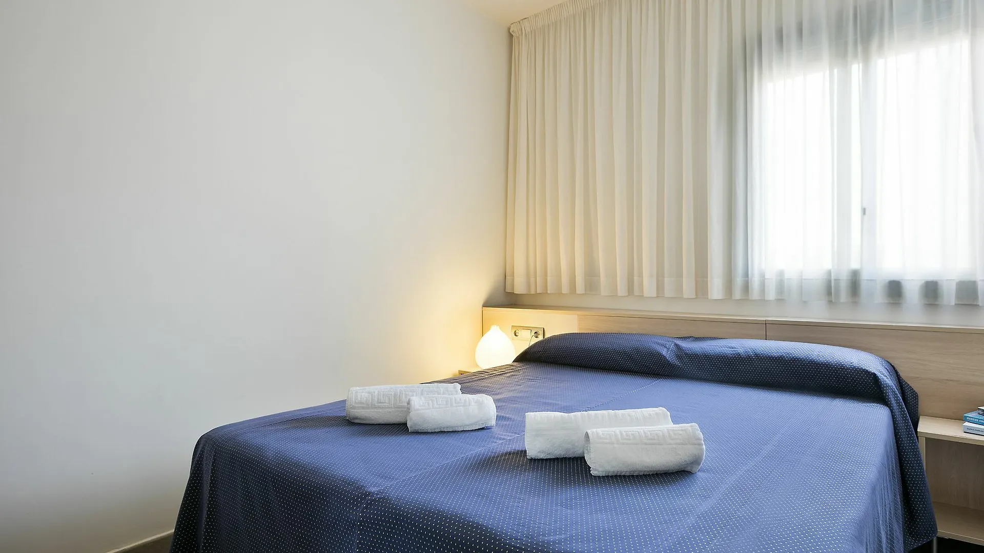 Castellmar Apartments Castelldefels
