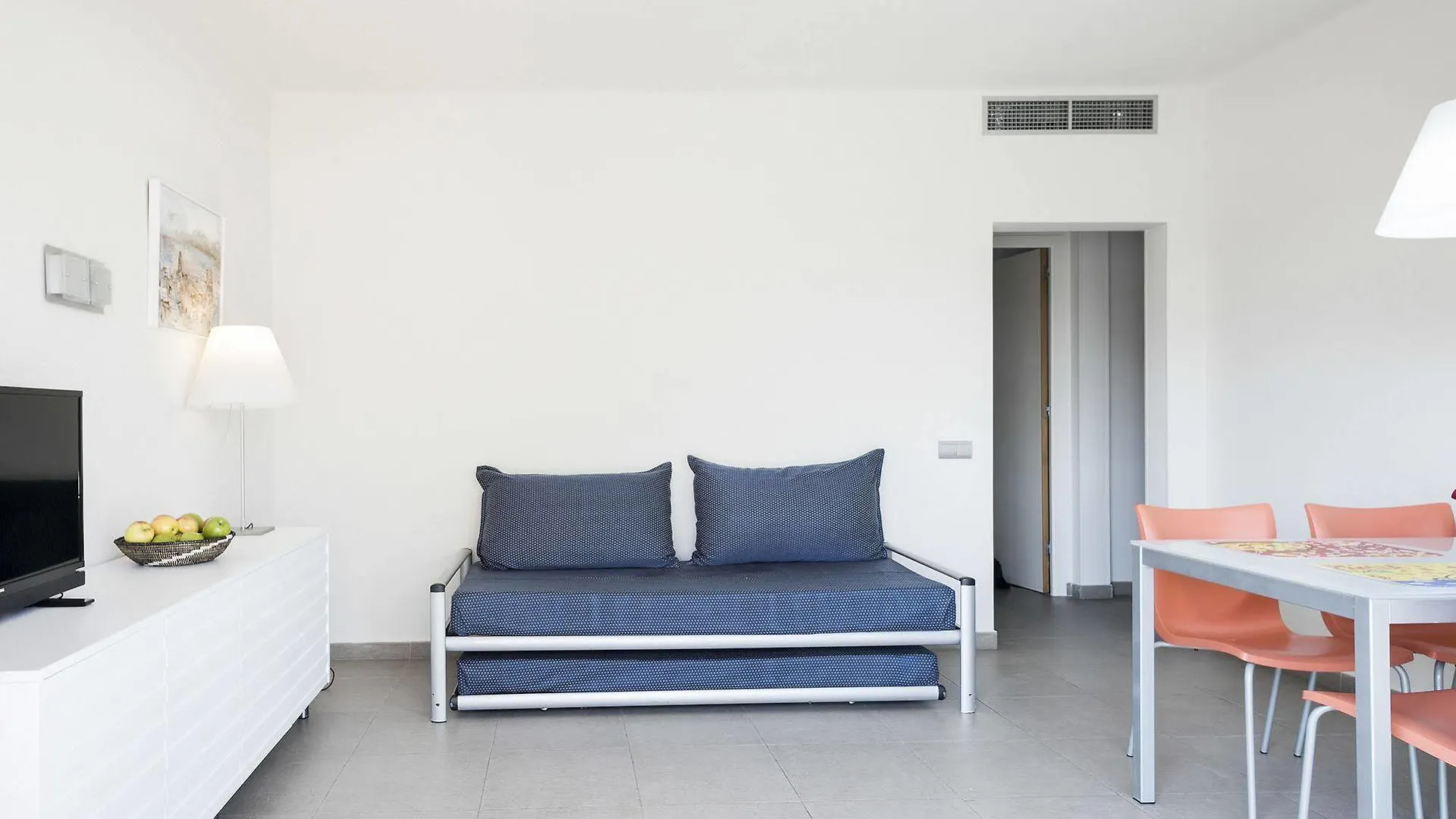 Castellmar Apartments Castelldefels Spain